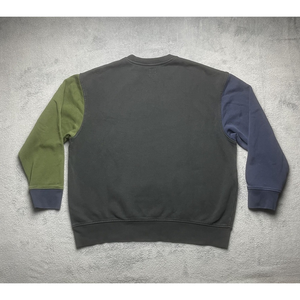 Levis Sweatshirt Crewneck Pullover Men's Size Large Multicolor Trendy Preppy - Picture 2 of 16
